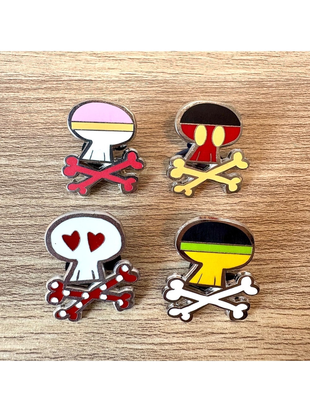 Disney Parks Sensational Six Sugar Skulls Pin Collection, 2014, Minnie Daisy